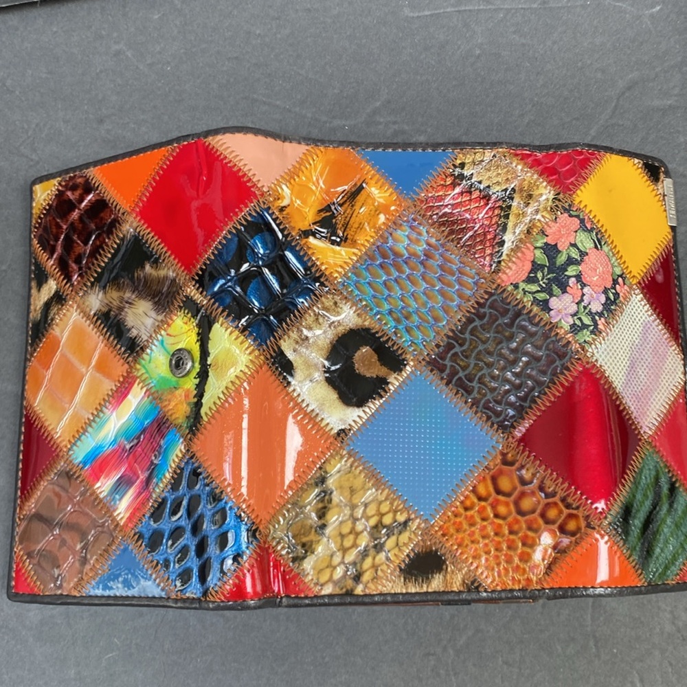 patchwork leather trifold wallet pen mark callout otherwise perfect condition - Picture 10 of 15